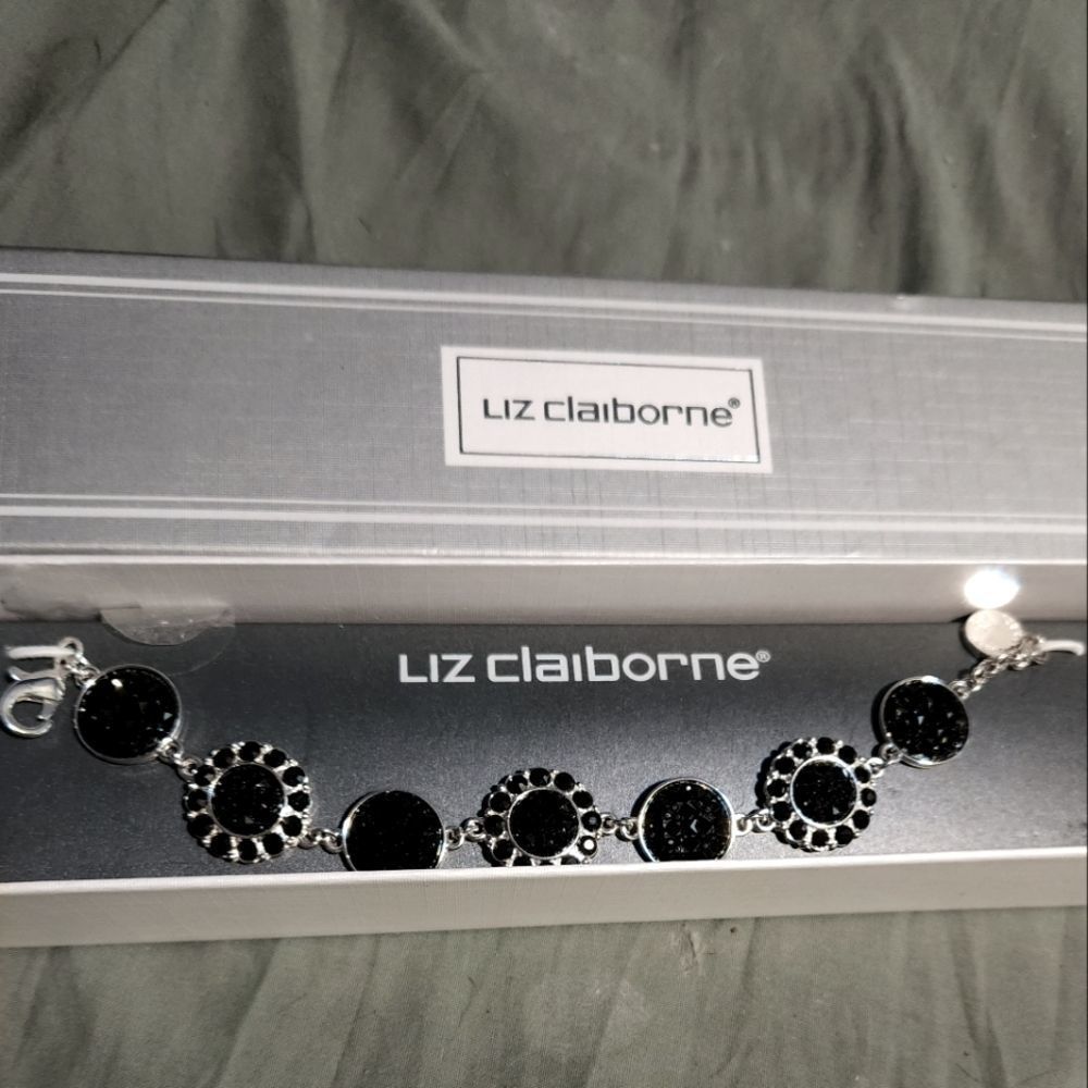 Vintage Liz Claiborne Bracelet NWOT 🌵